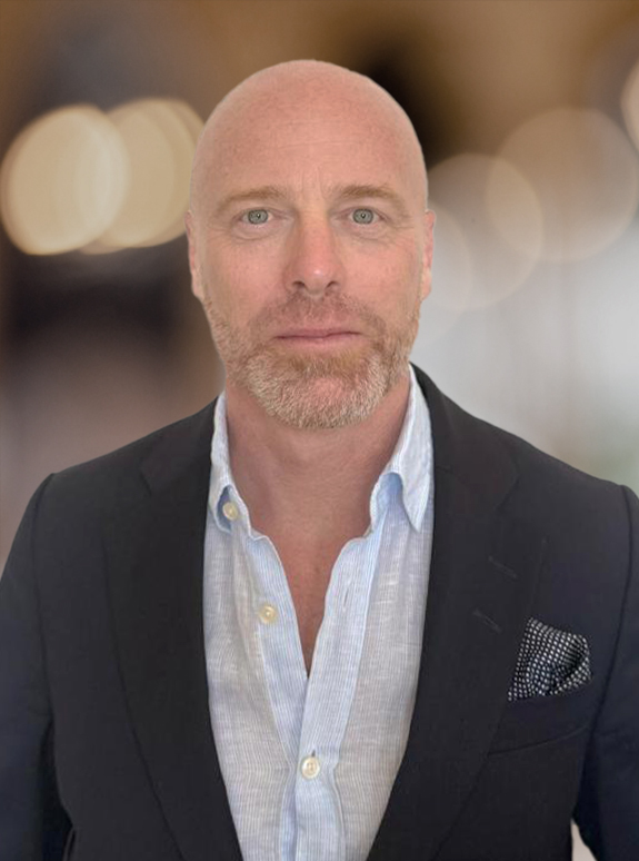 Porträtt av Magnus Nordholm, CFO på KlaraBo
